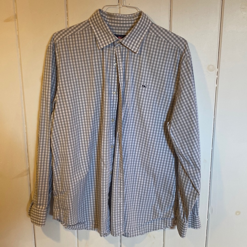 XL Vineyard Vines Button Down